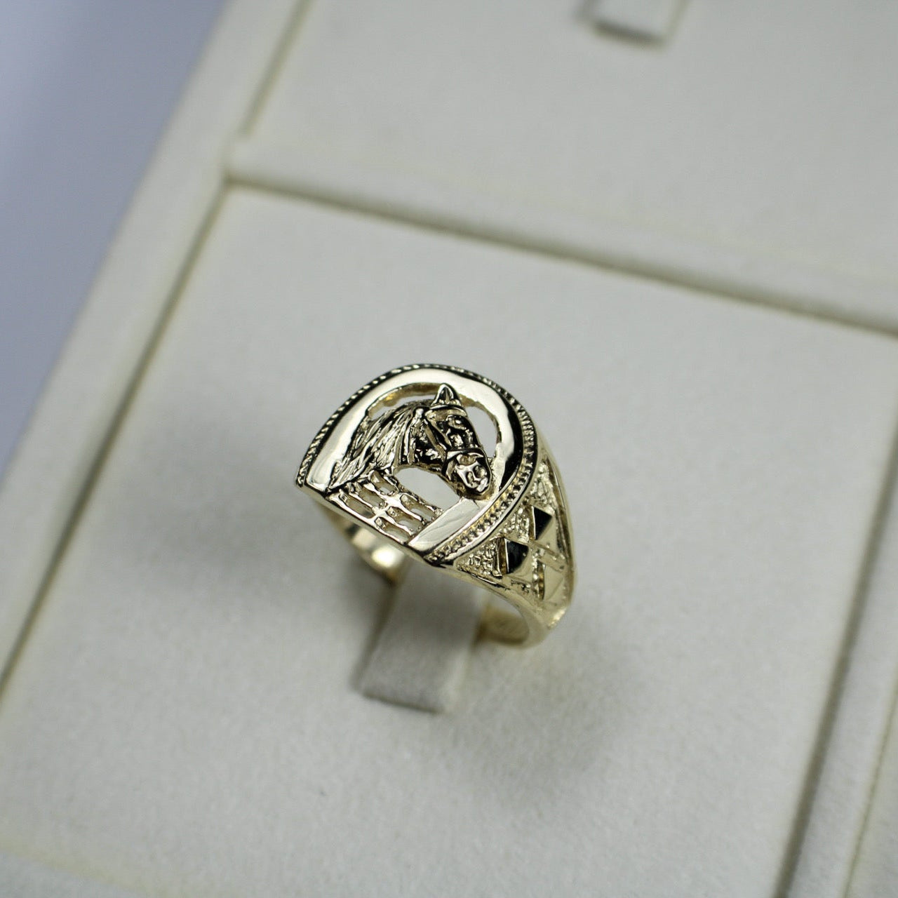 Horse Figure Men's Ring