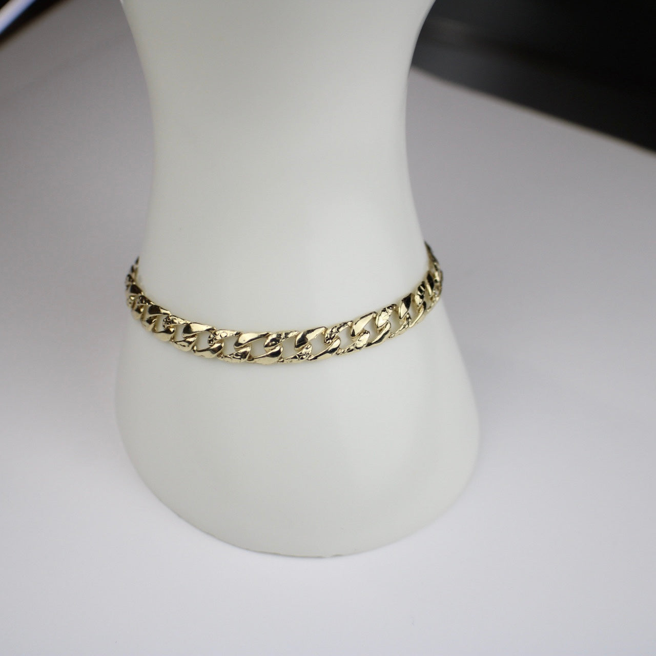 14k yellow Gold Men's bracelet
